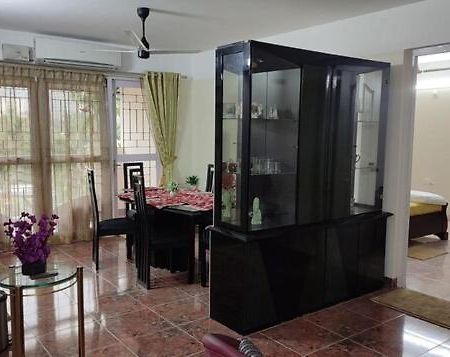 Silver Oaks Flat Sc Golf Links Road Kowdiar Thiruvananthapuram By Probity Ventures Esterno foto