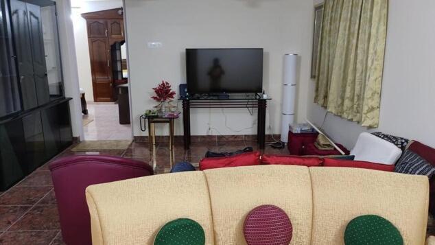 Silver Oaks Flat Sc Golf Links Road Kowdiar Thiruvananthapuram By Probity Ventures Esterno foto