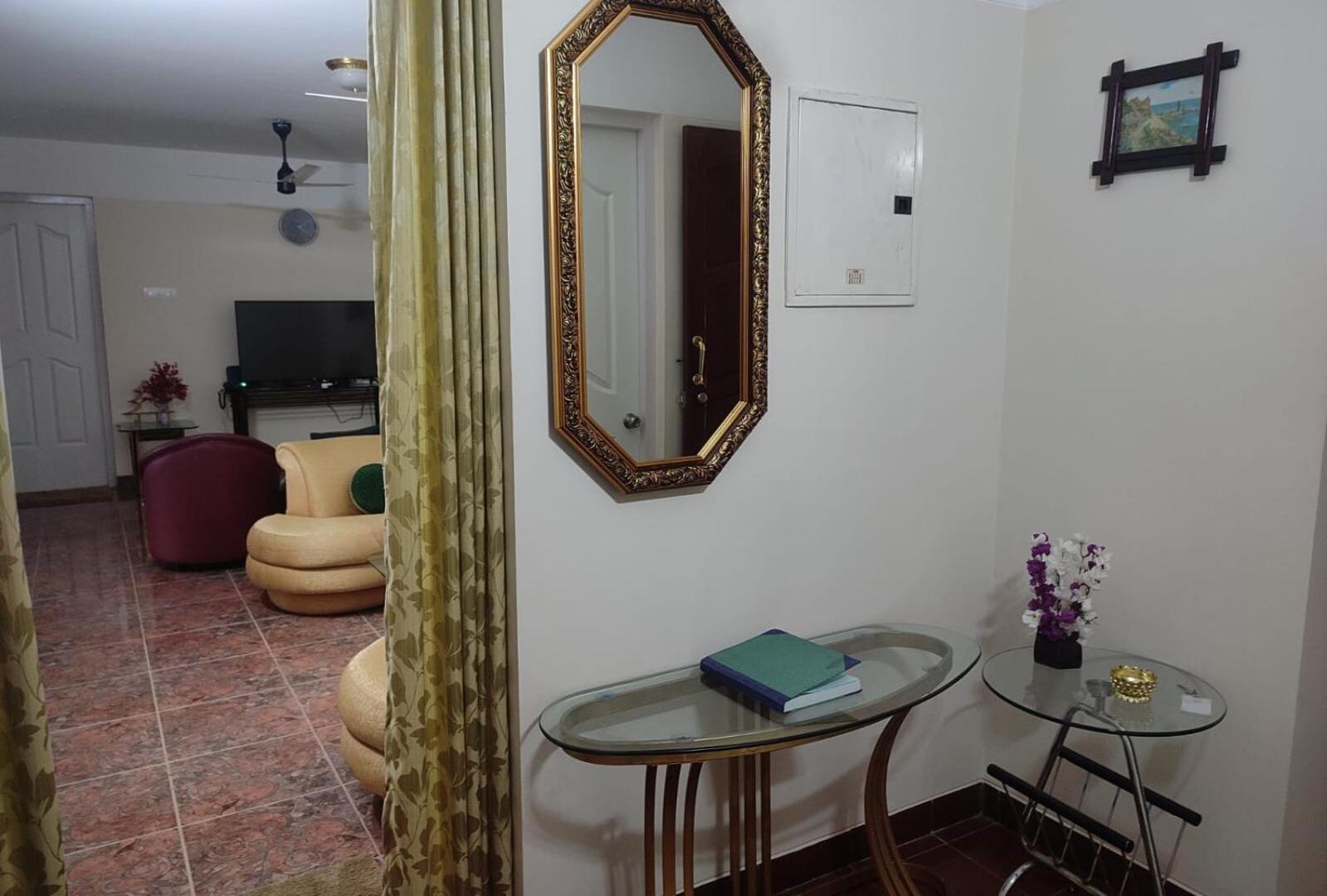 Silver Oaks Flat Sc Golf Links Road Kowdiar Thiruvananthapuram By Probity Ventures Esterno foto